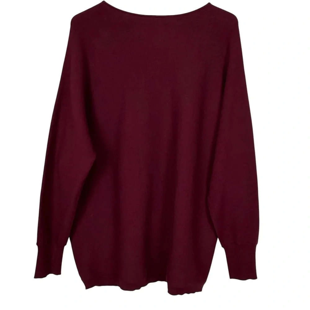 NWT Chico’s Embellished Floral Beaded V-Neck Sweater Size 2 (L) – Plum Purple